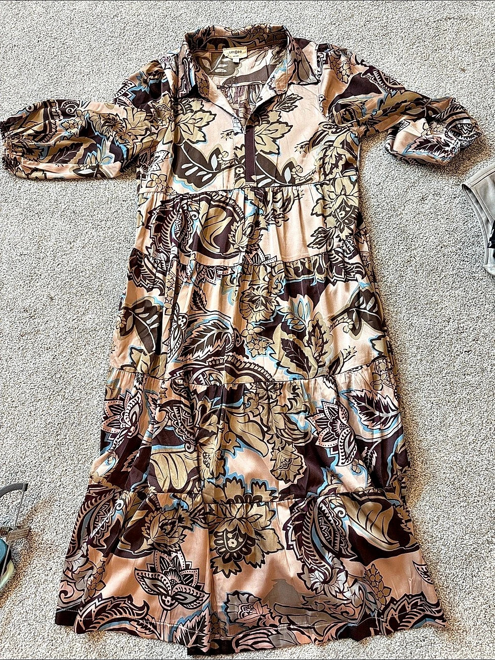 umgee Floral Maxi Dress in Brown & Pink Size Small Like New